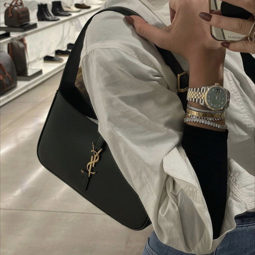 Le 5 à 7 Saint Laurent