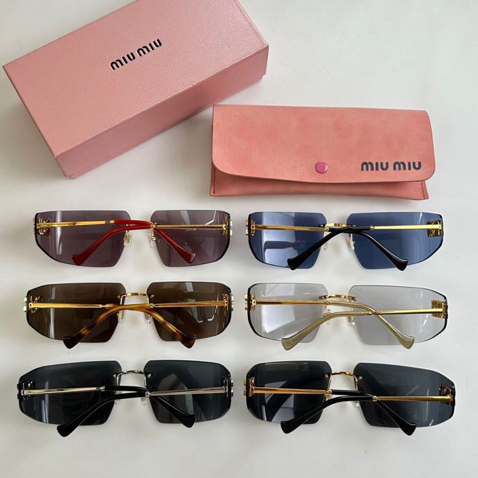 MIu Miu 54YS Sunglasses